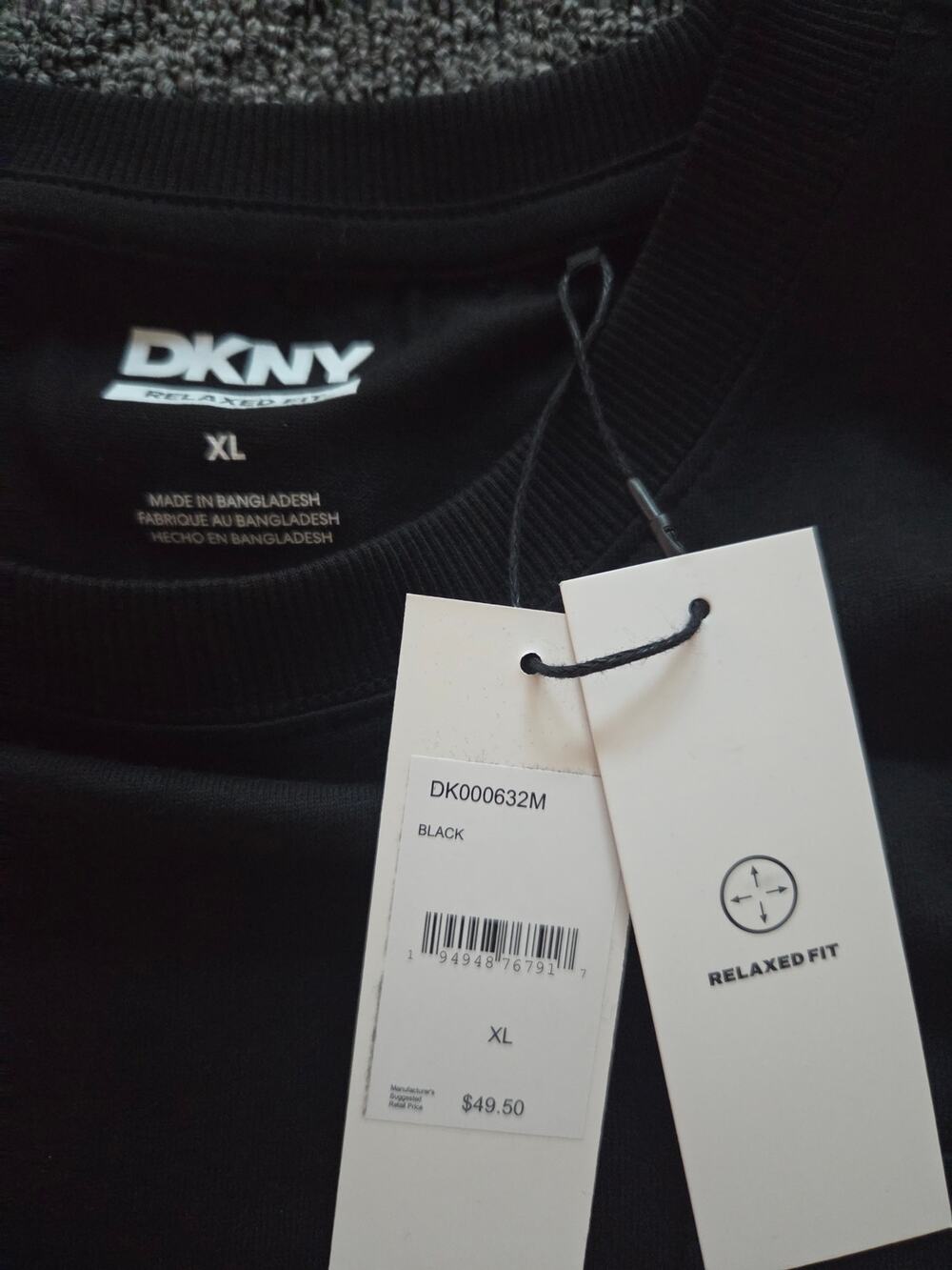 DKNY Men's Black short sleeve shirt XL 0080